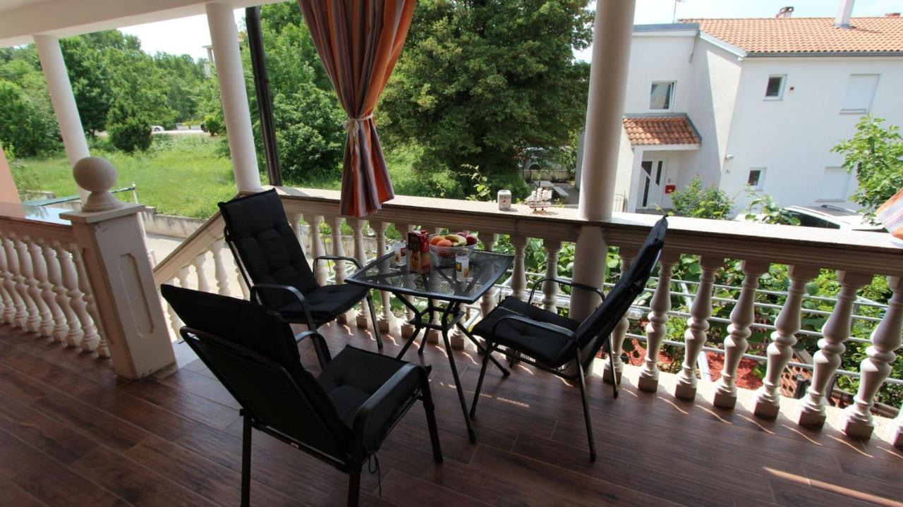 Apartment Kreslin Vantacici Kültér fotó